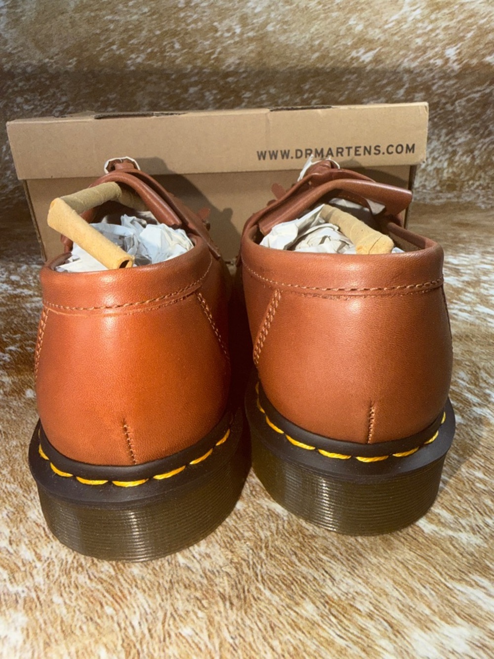 Dr. Martens Adrian YS Brown Leather Loafers- New- size 9 NIB Saddle Tan Color - Picture 5 of 13
